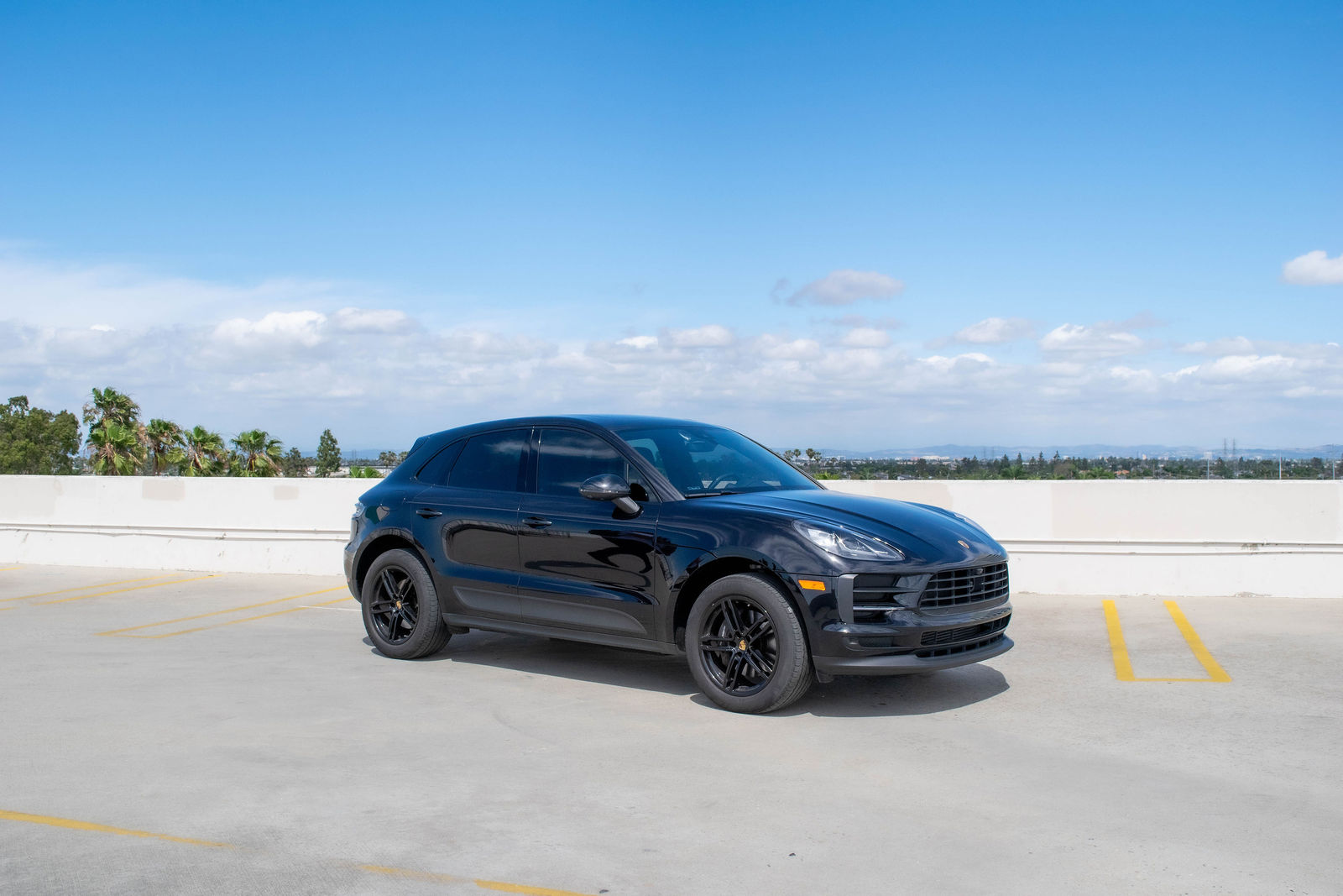 Porsche Macan (Black)